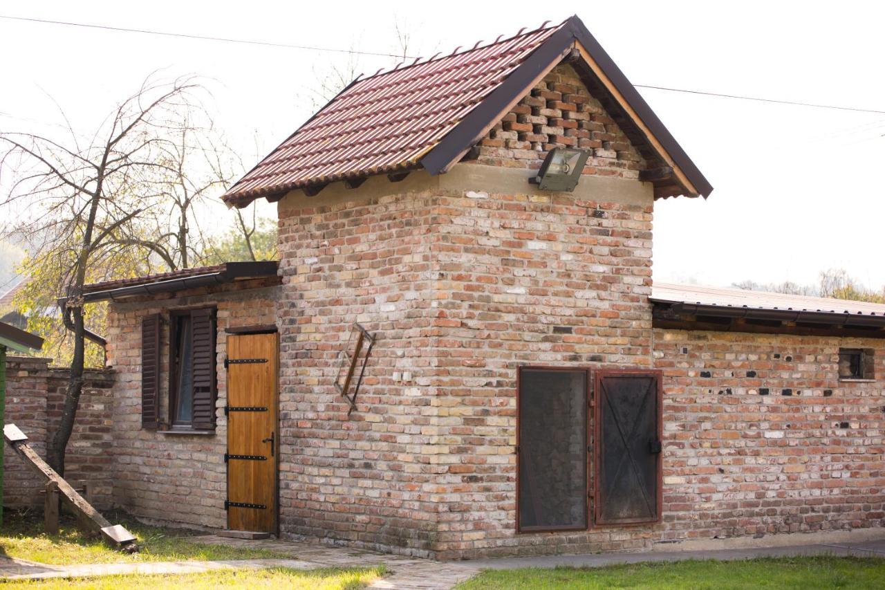 River Side Aljmaš Exterior foto